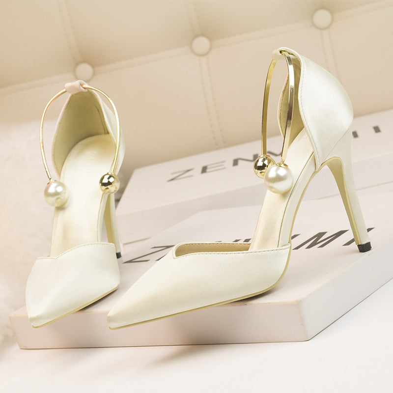 Elegant Pearl Charm Red Stilettos