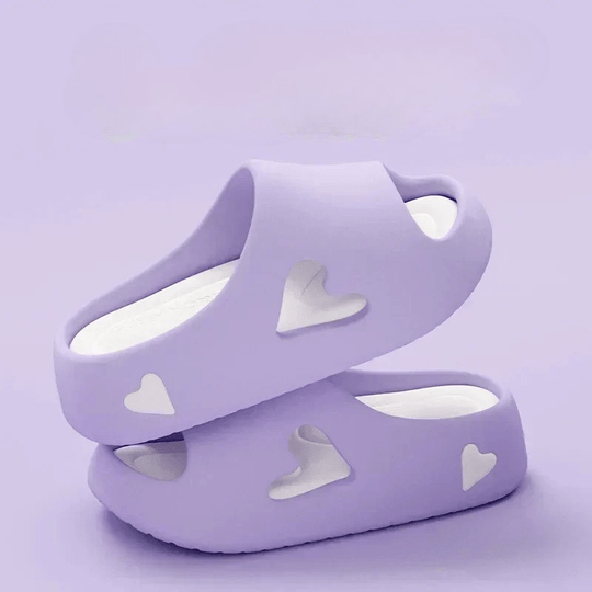 Puffluv Heart-Cutout Cloud Slides