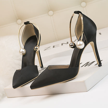 Elegant Pearl Charm Red Stilettos