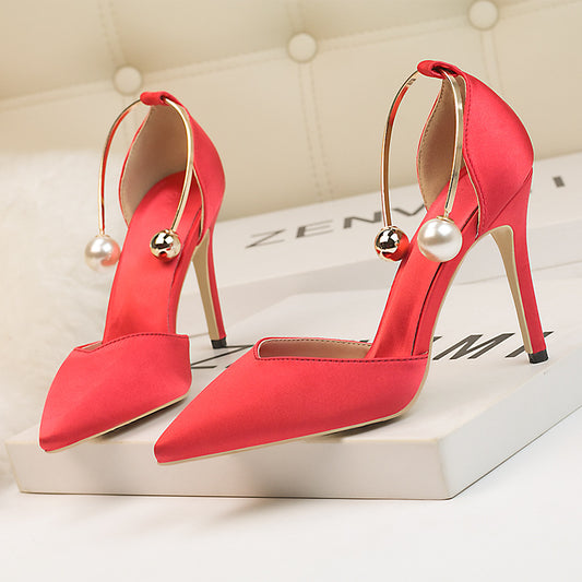 Elegant Pearl Charm Red Stilettos